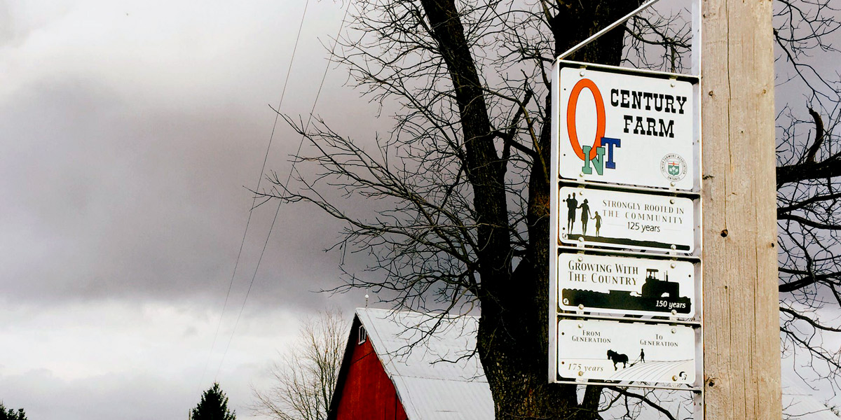 Century Farm Sign – Junior Farmers' Association of Ontario